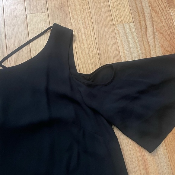 Chelsea 28 Black Dress with Flare Sleeves Size Large - Picture 3 of 6